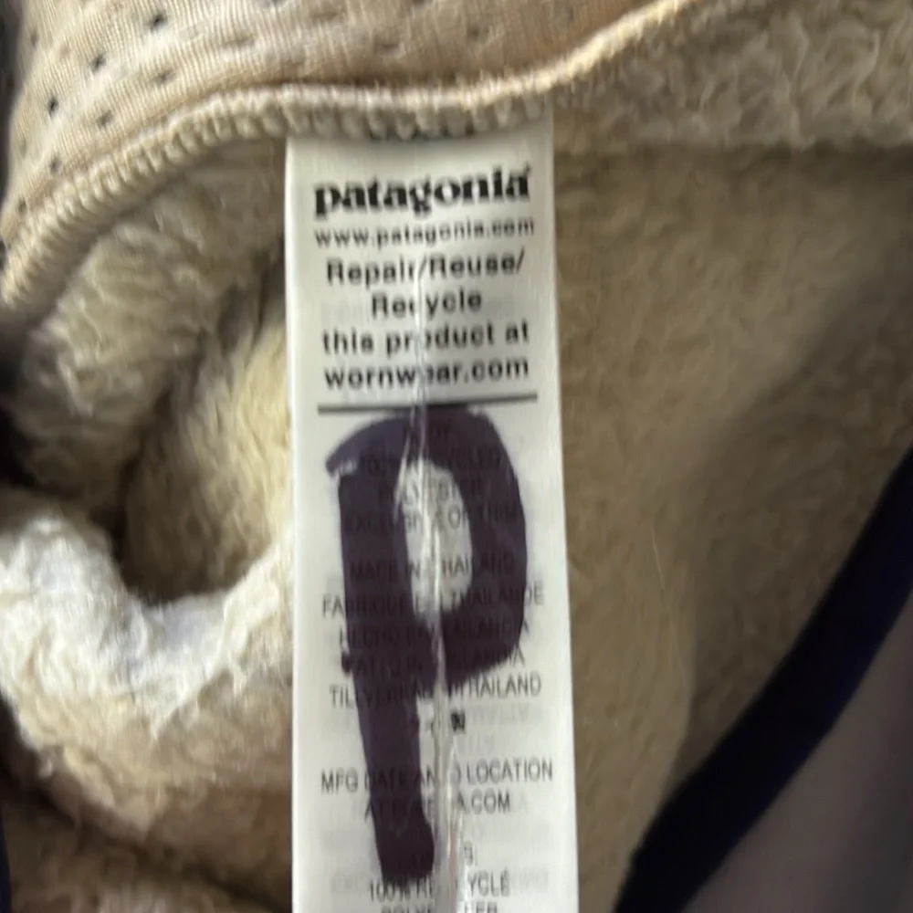 Patagonia Los Gatos Teddy High Pile Fleece Crew Neck Tan/Navy Size XS
